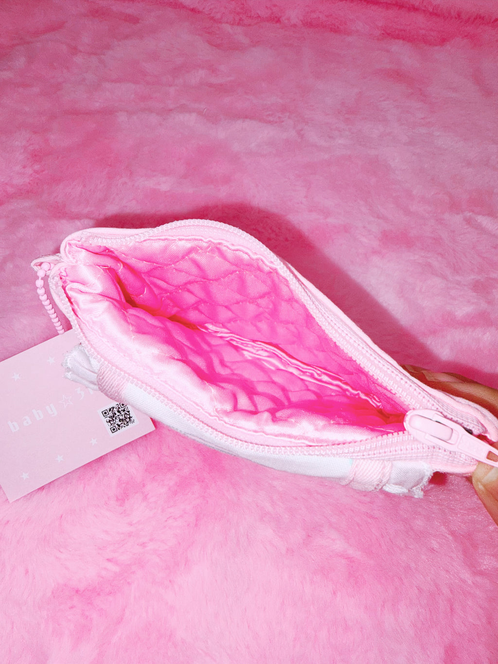 baby31 | Flat Pouch (Rabbit Polka-dot Pink)