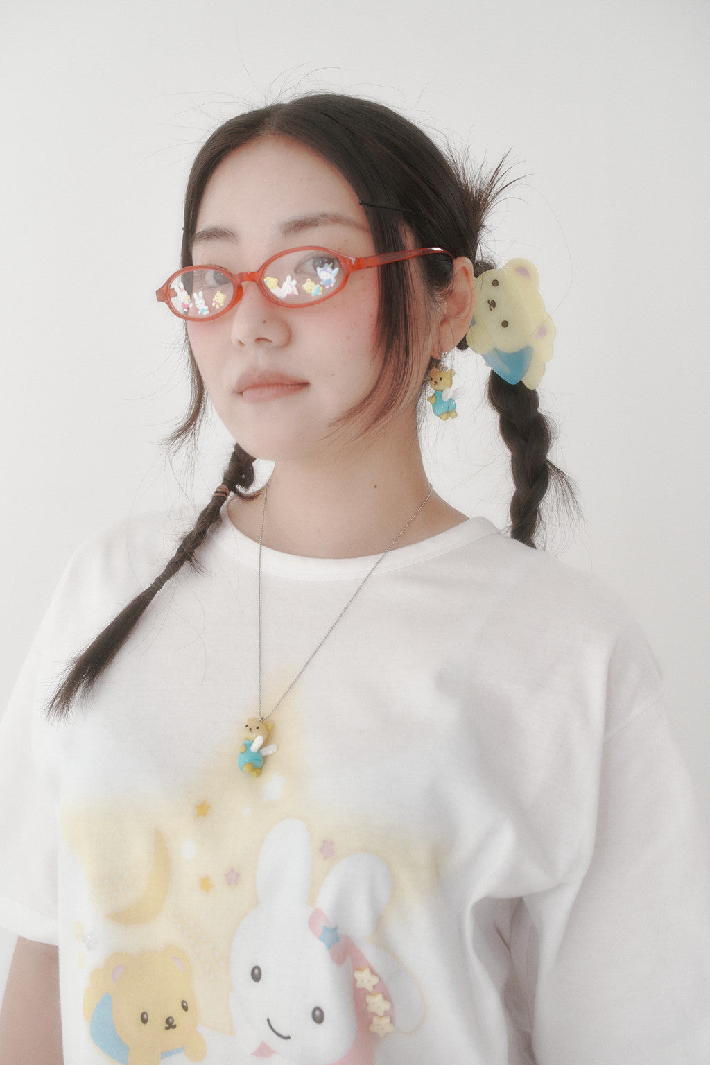 SWINGSET | [X YOUNGART] Glass JINI Necklace (Yellow)