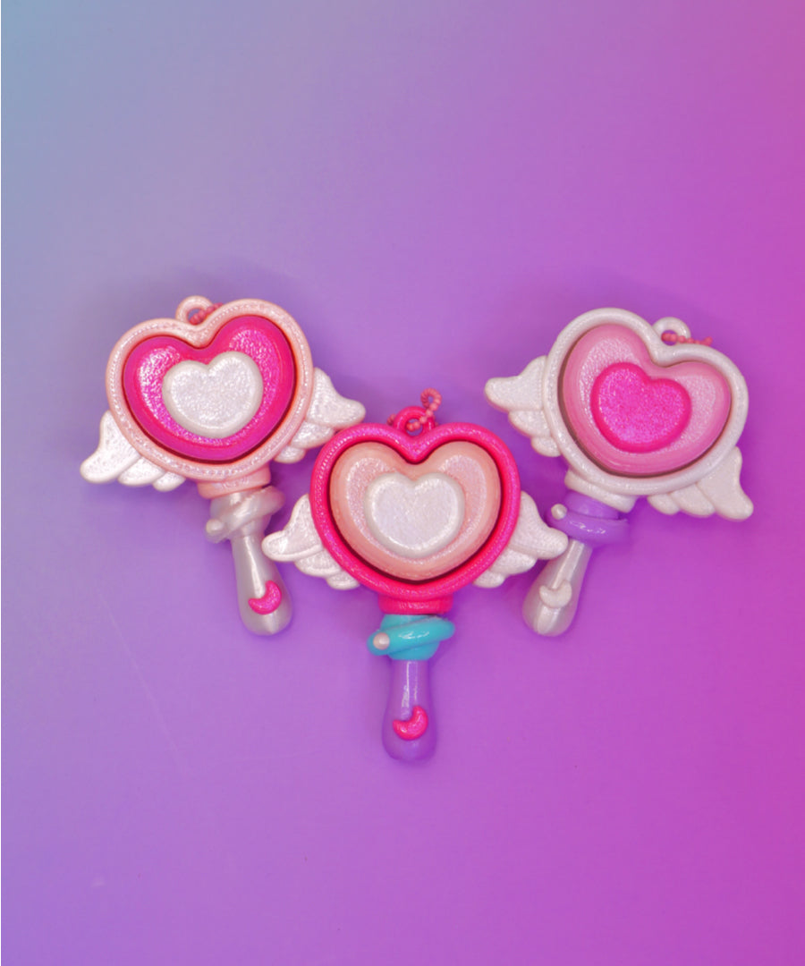 YOURGUMMY | Heart Wand Clicker - White x Pink x Hot Pink