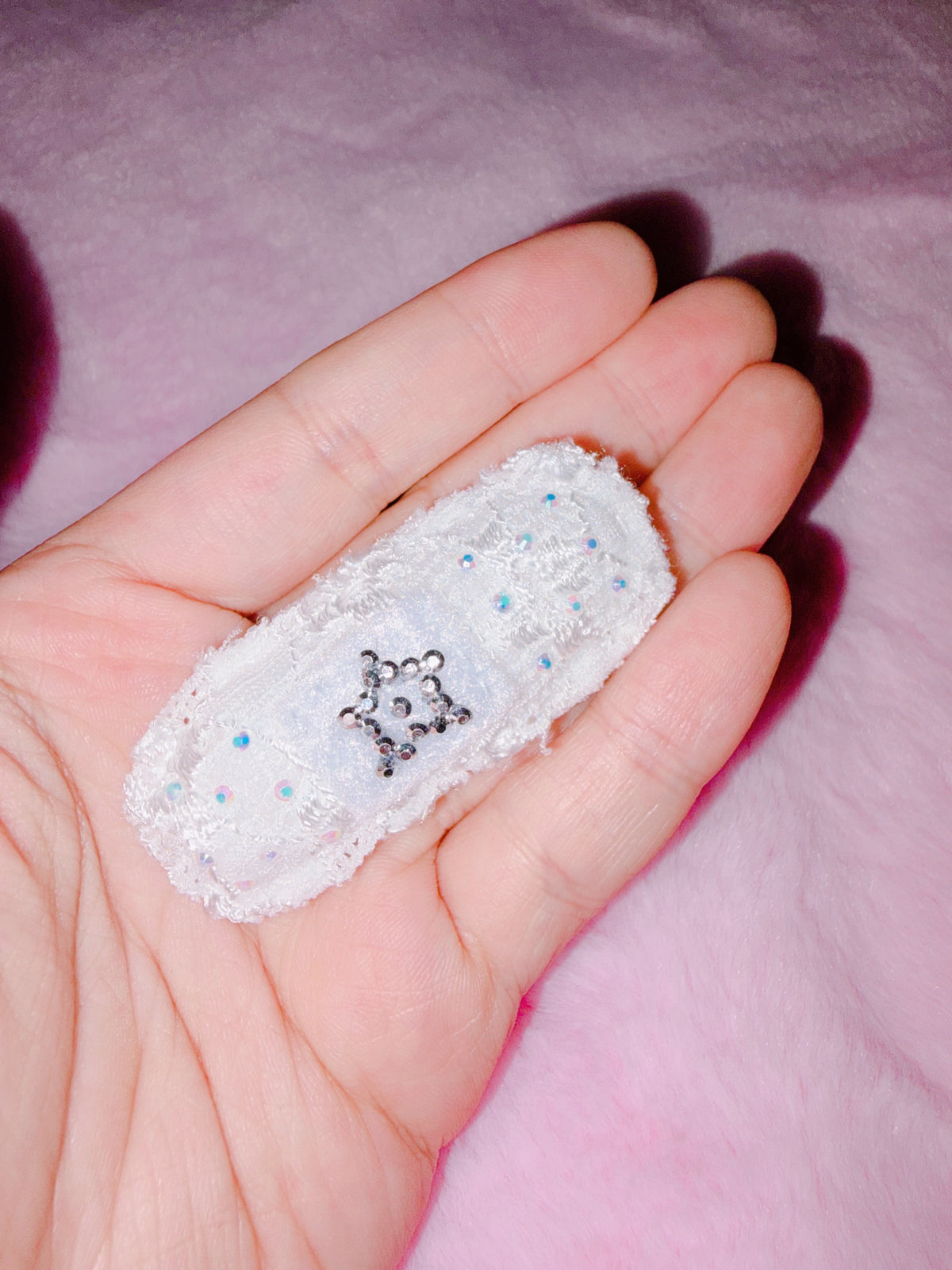 Riluet | Handmade Bandaid Hairpin