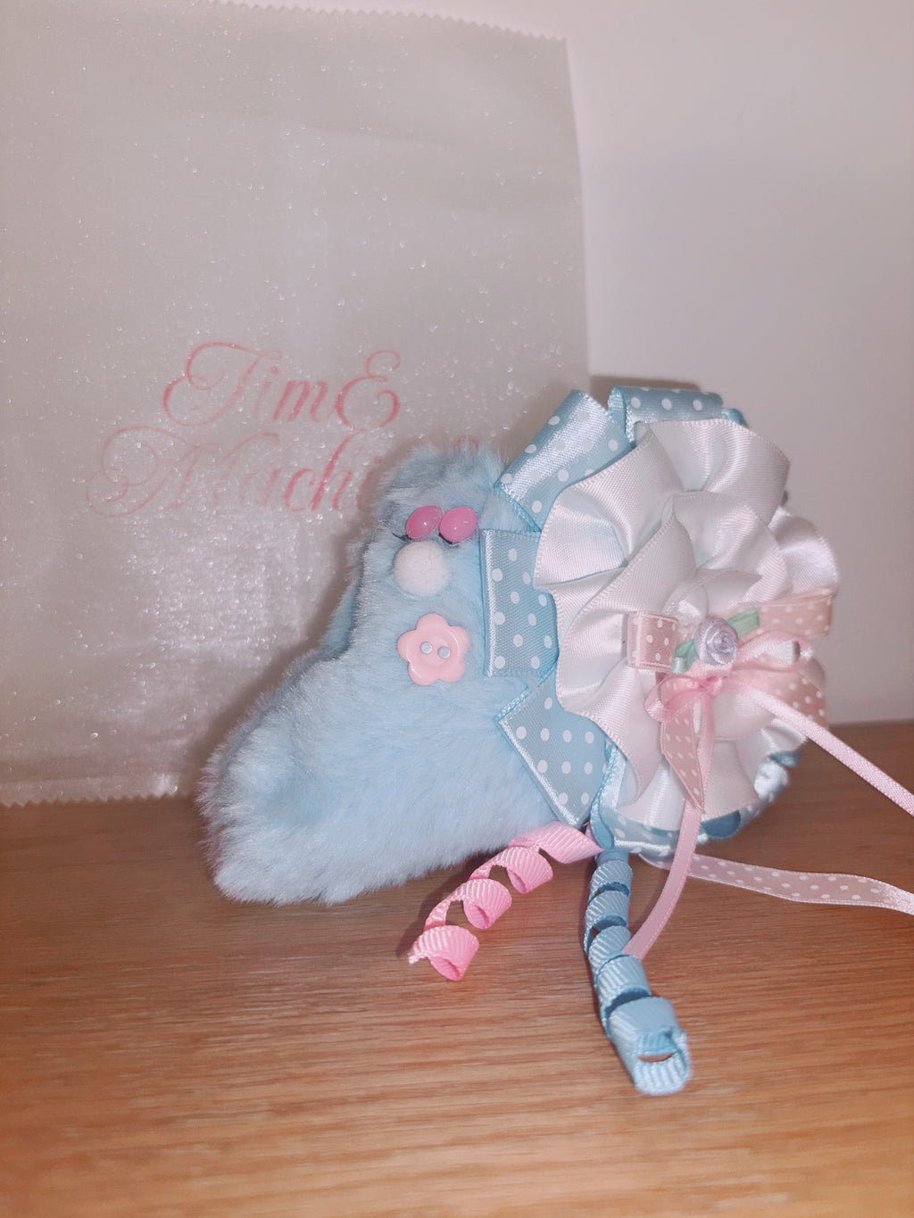 TimeMachine | Handmade Beauty Snail Keychain