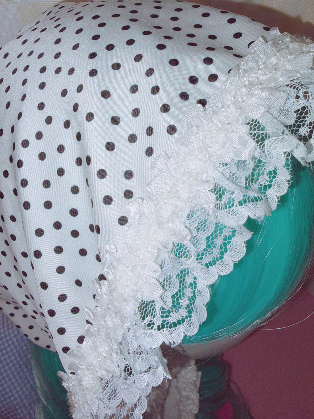 Riluet | Handmade White Dotted Hat