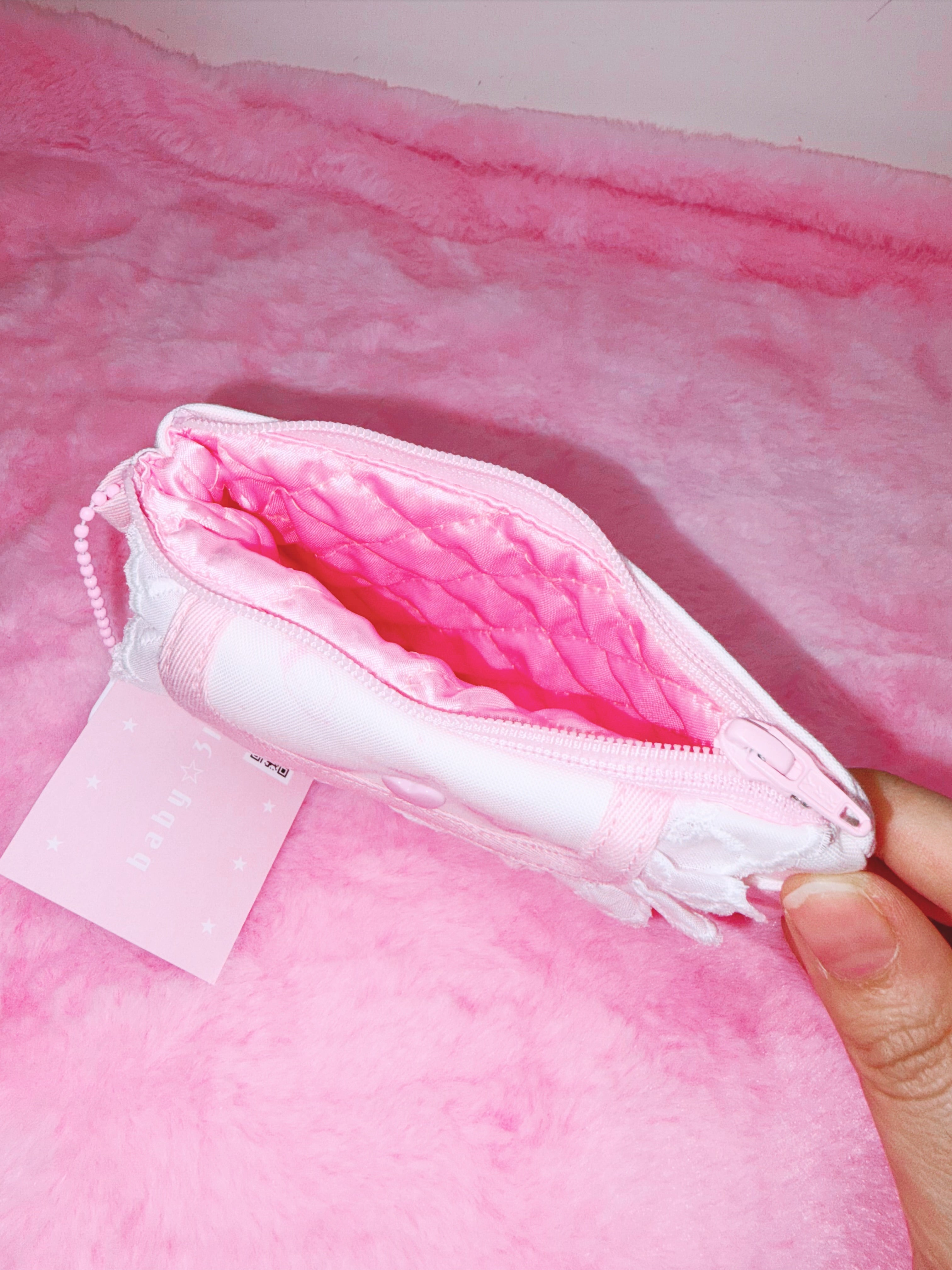 baby31 | Flat Pouch (Rabbit Ribbon)