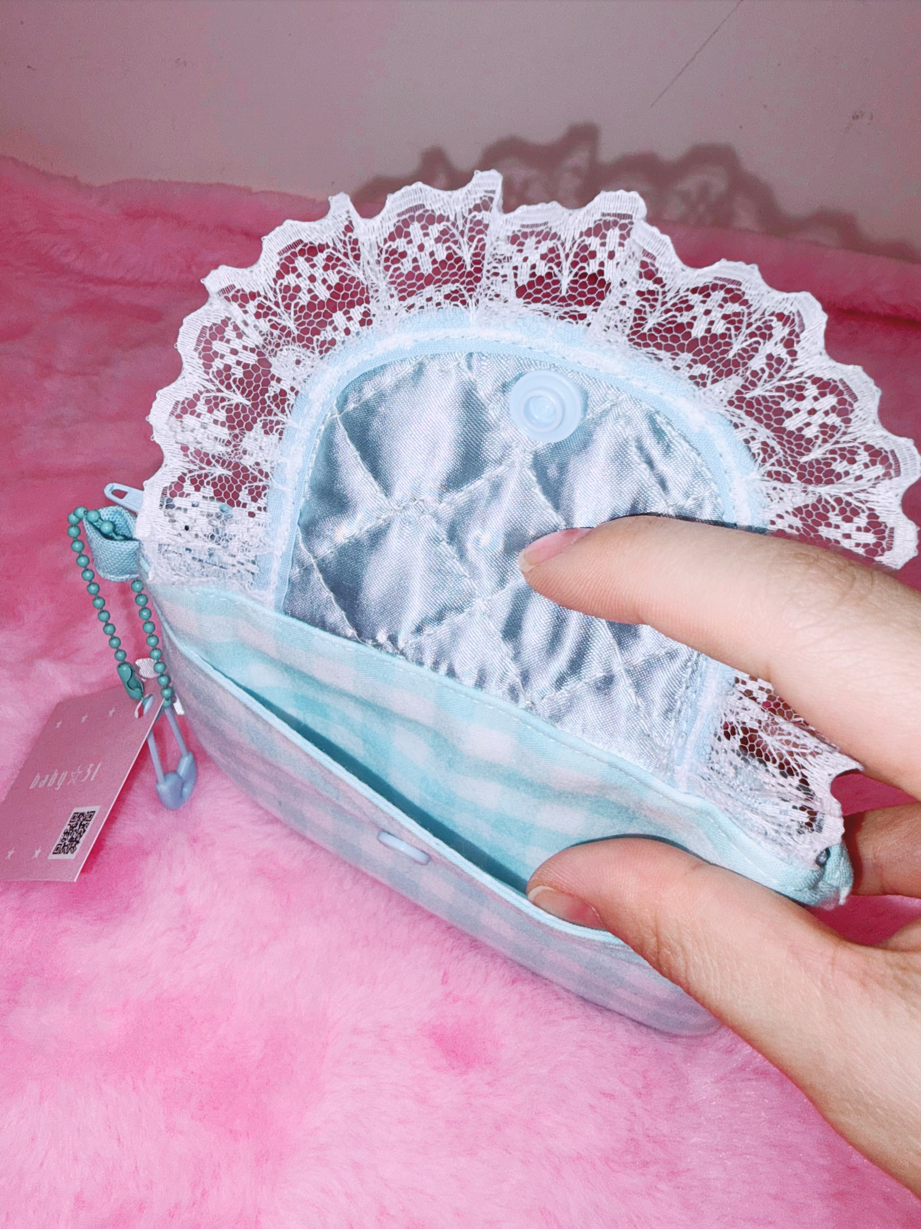 baby31 | Flat Pouch (Rabbit Blue)