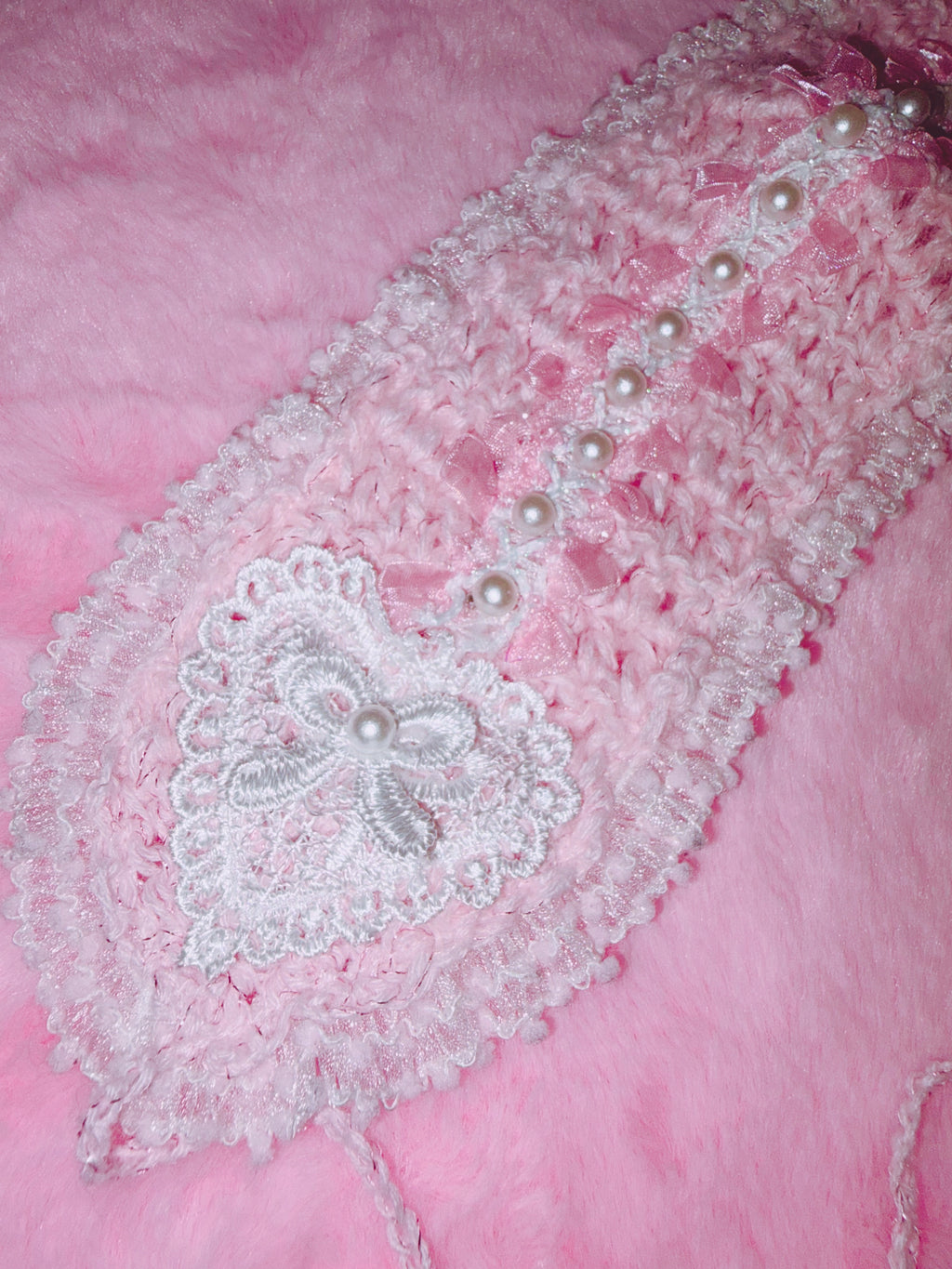 Riluet | Knitted Pink Heart Headdress