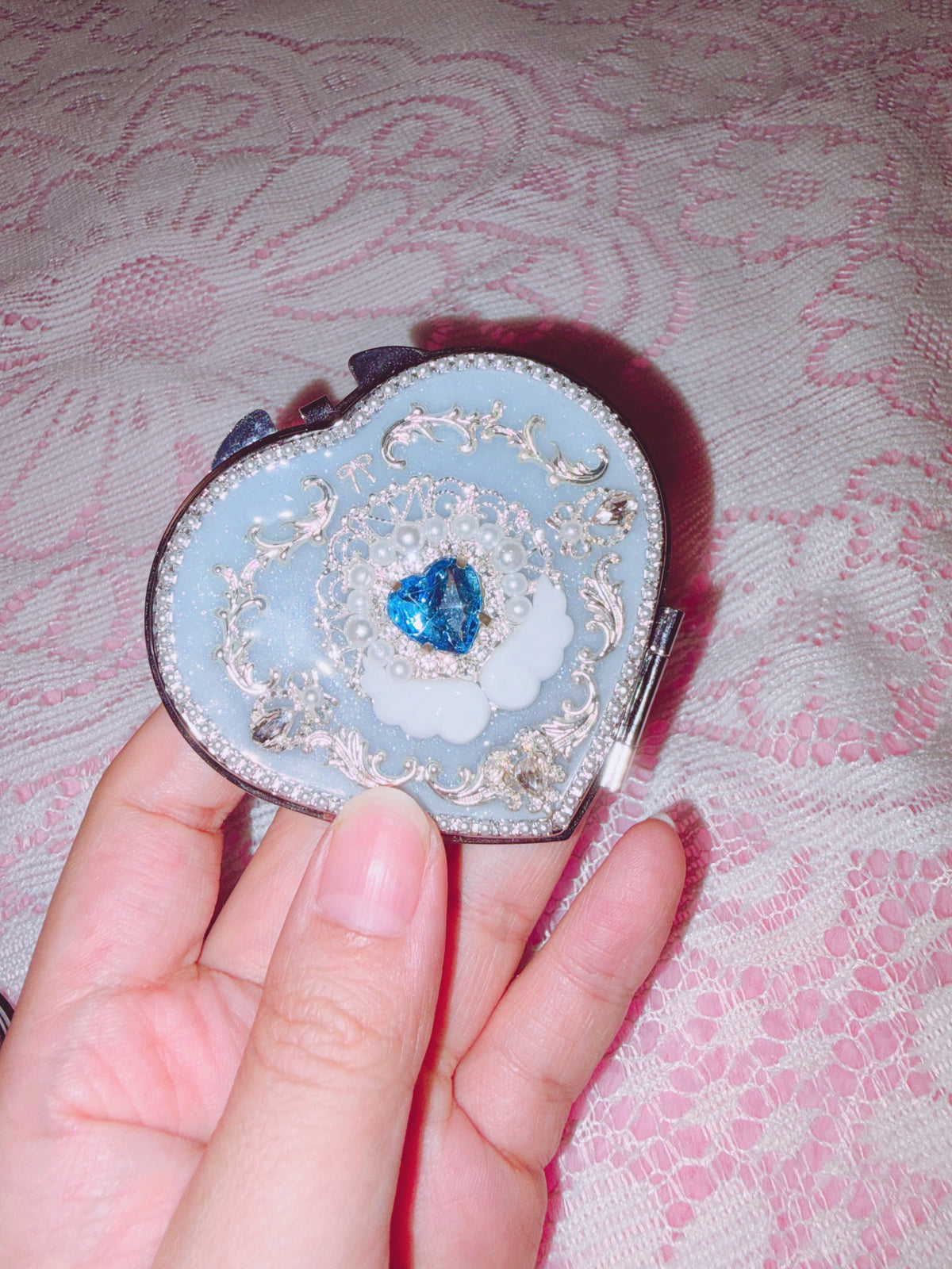Riluet | Handmade Magical Mirror