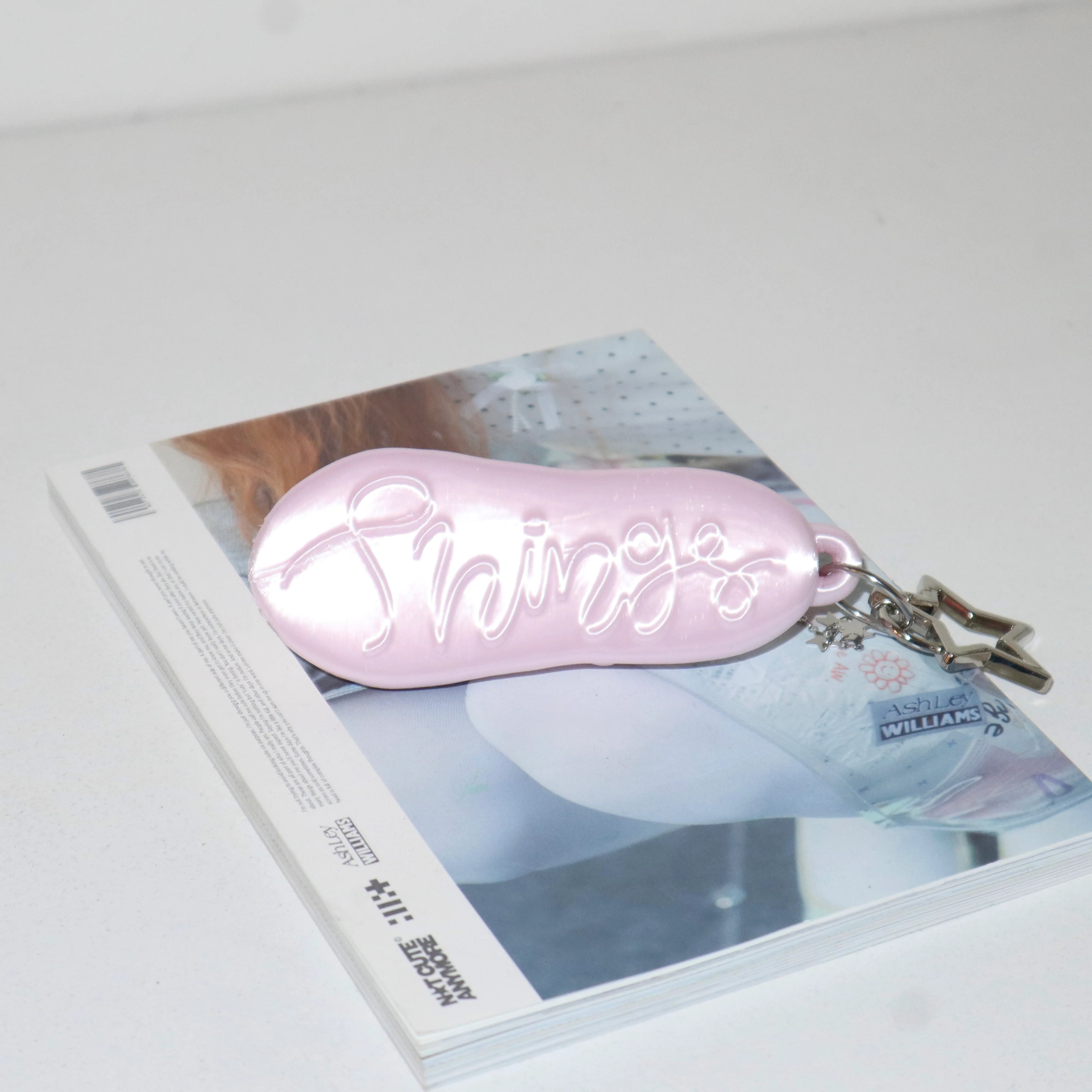 THINGS | Mary Janes Holder (Pink)