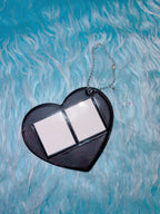 bagelpie | Heart Shaped PVC Photo Card Case