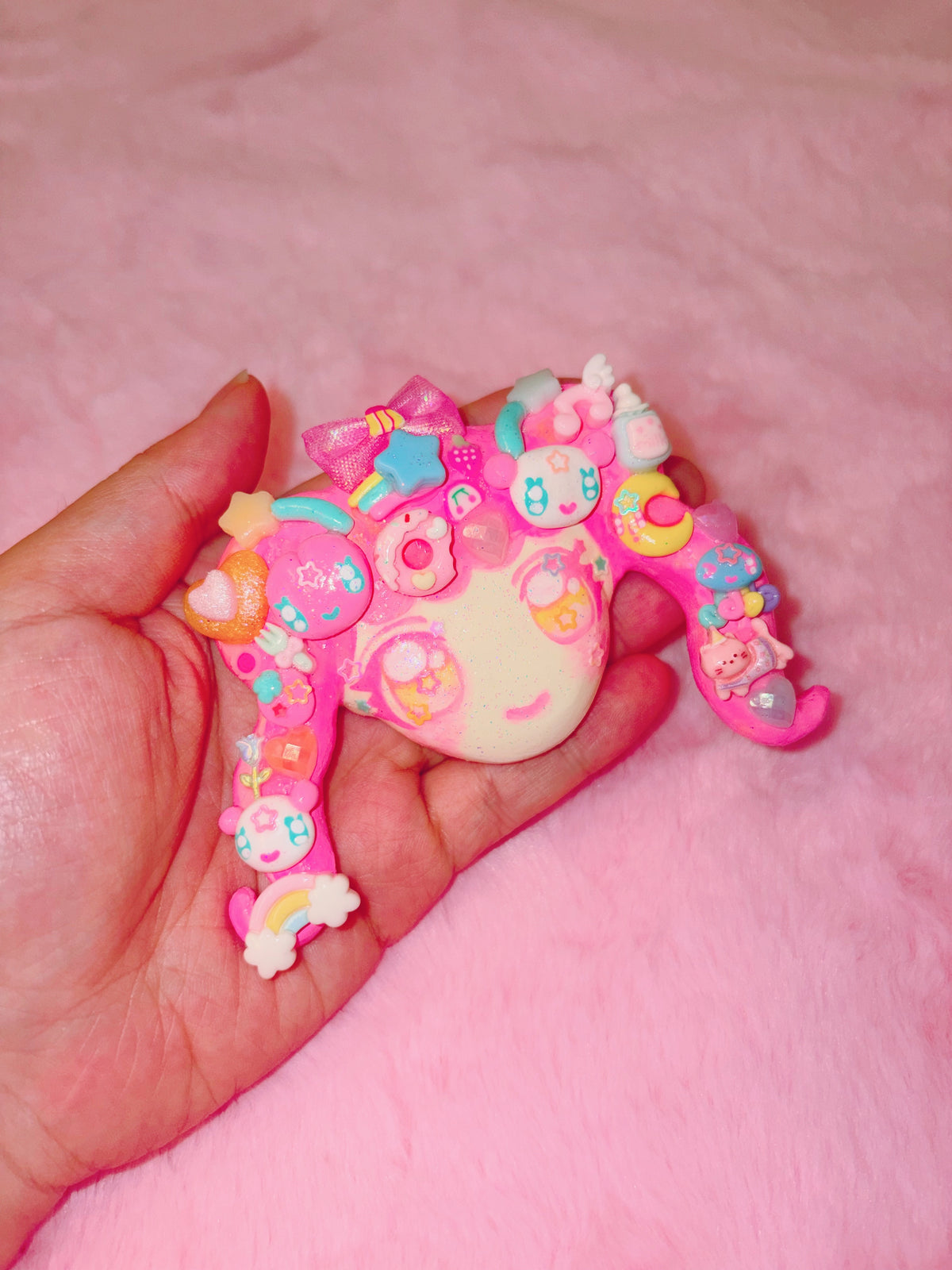 Fancyshop Usami | Handmade Clay Brooches - Pink Decora