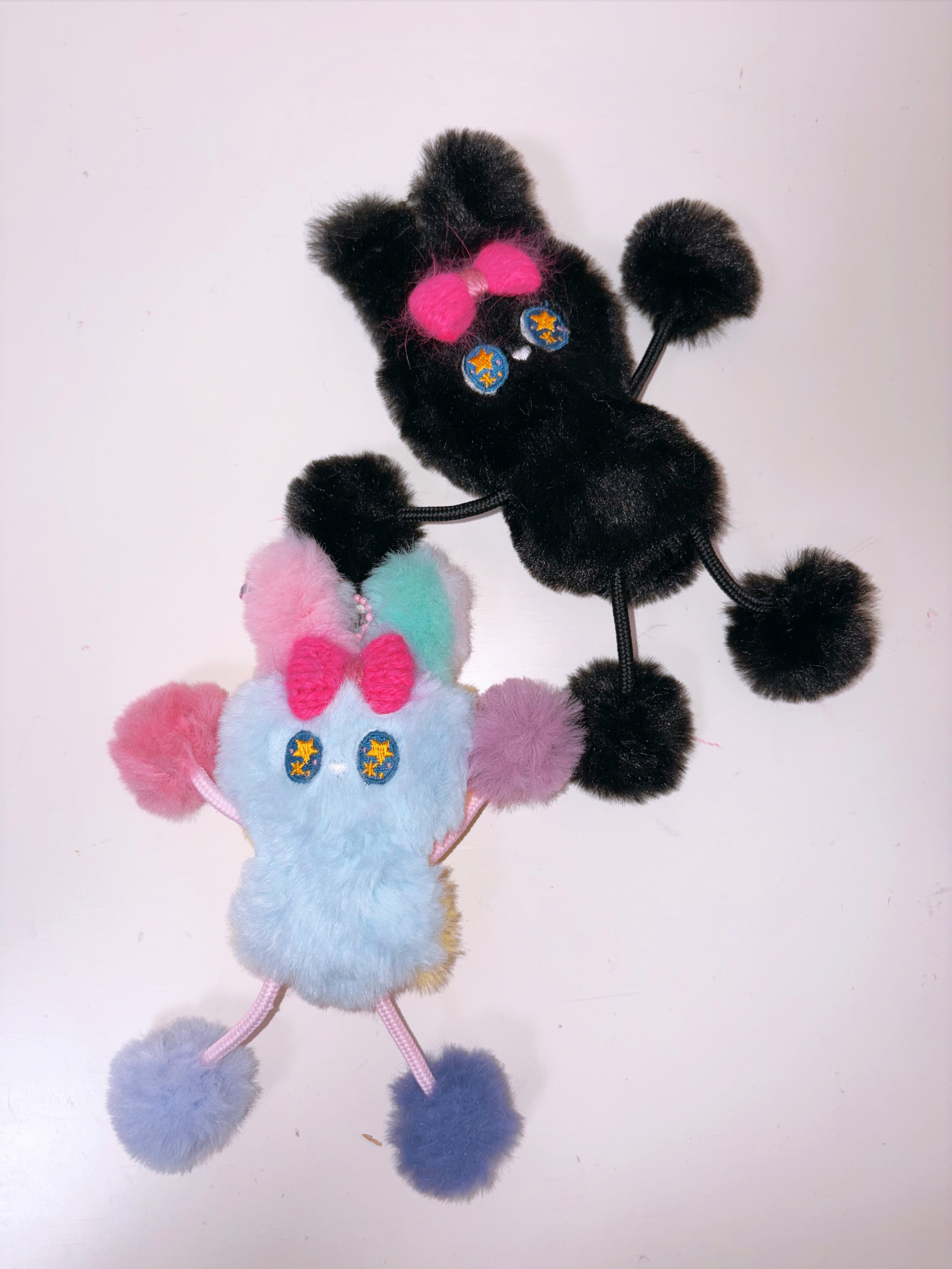 ThePuri Village | Rututu Keychin (Multicolor)