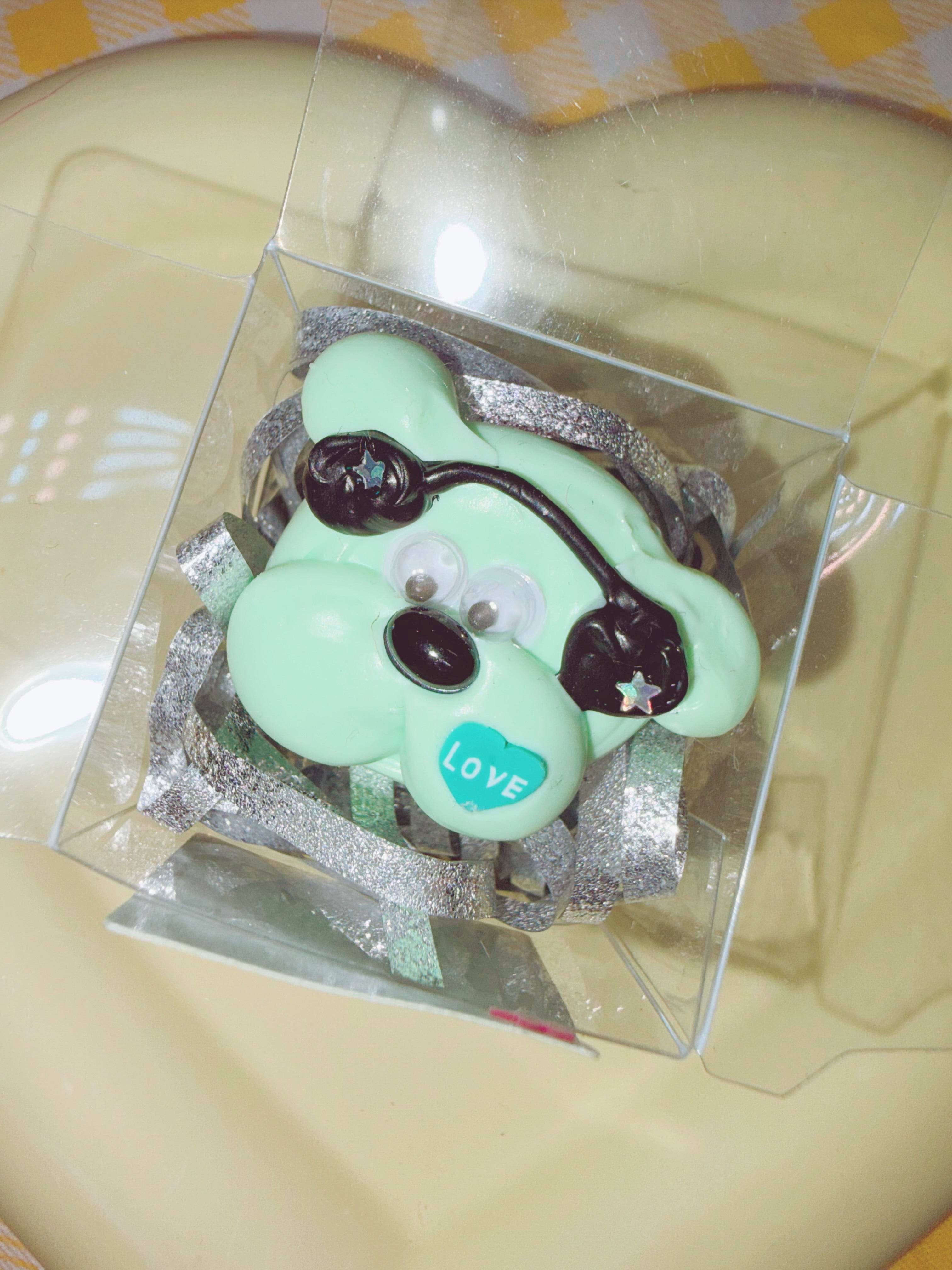 TimeMachine | Creamy Dog Ring