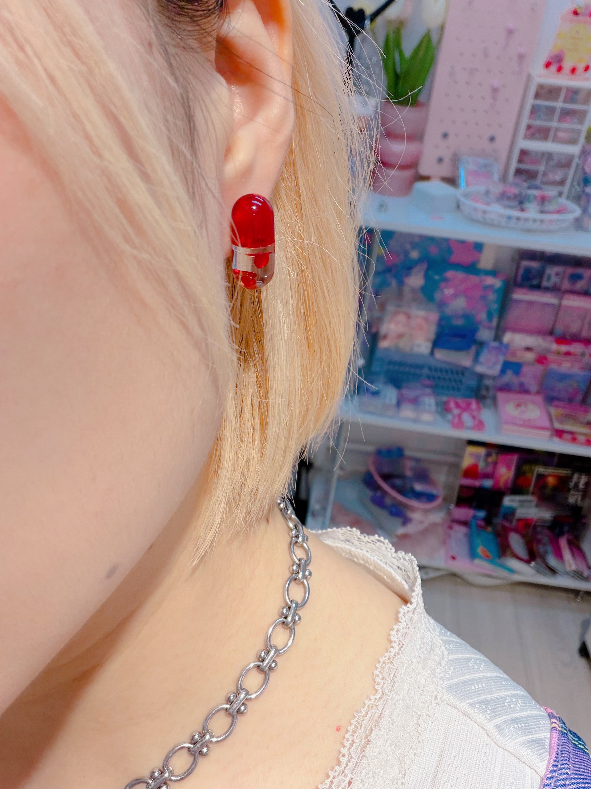 annuipapa | Red Pills Earrings