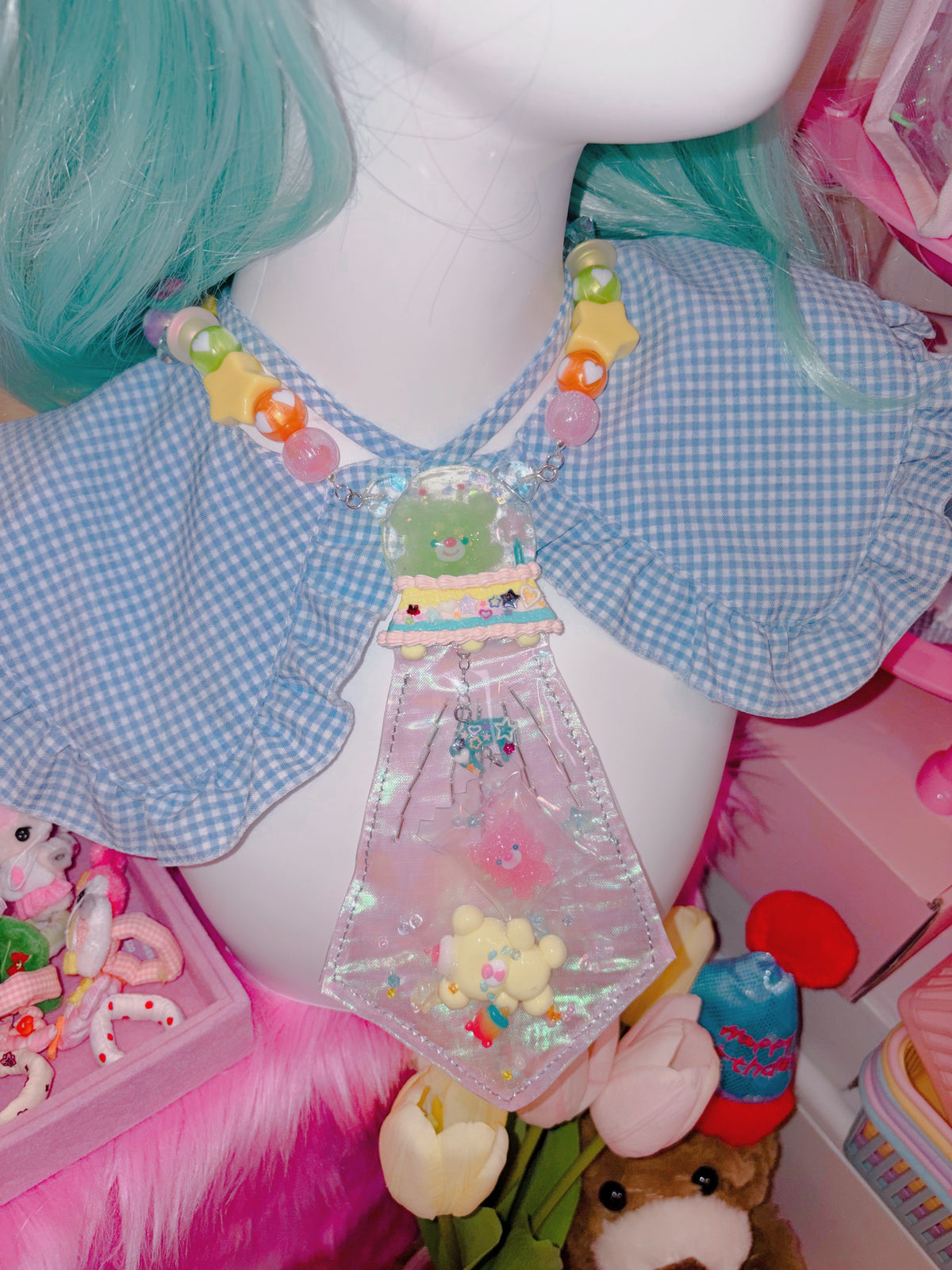 Wakuwakuma Accessories | Alien Neck Tie Necklace