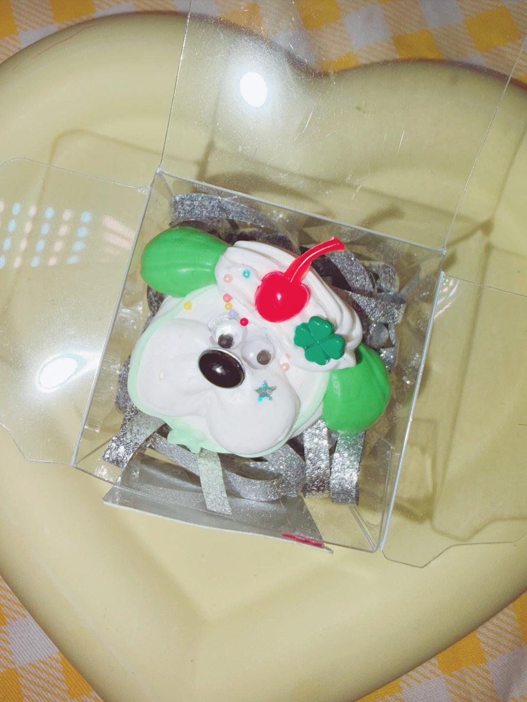 TimeMachine | Creamy Dog Ring