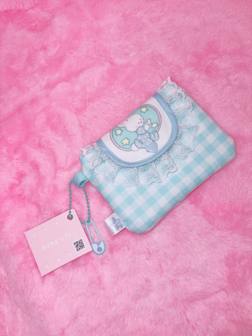baby31 | Flat Pouch (Rabbit Blue)