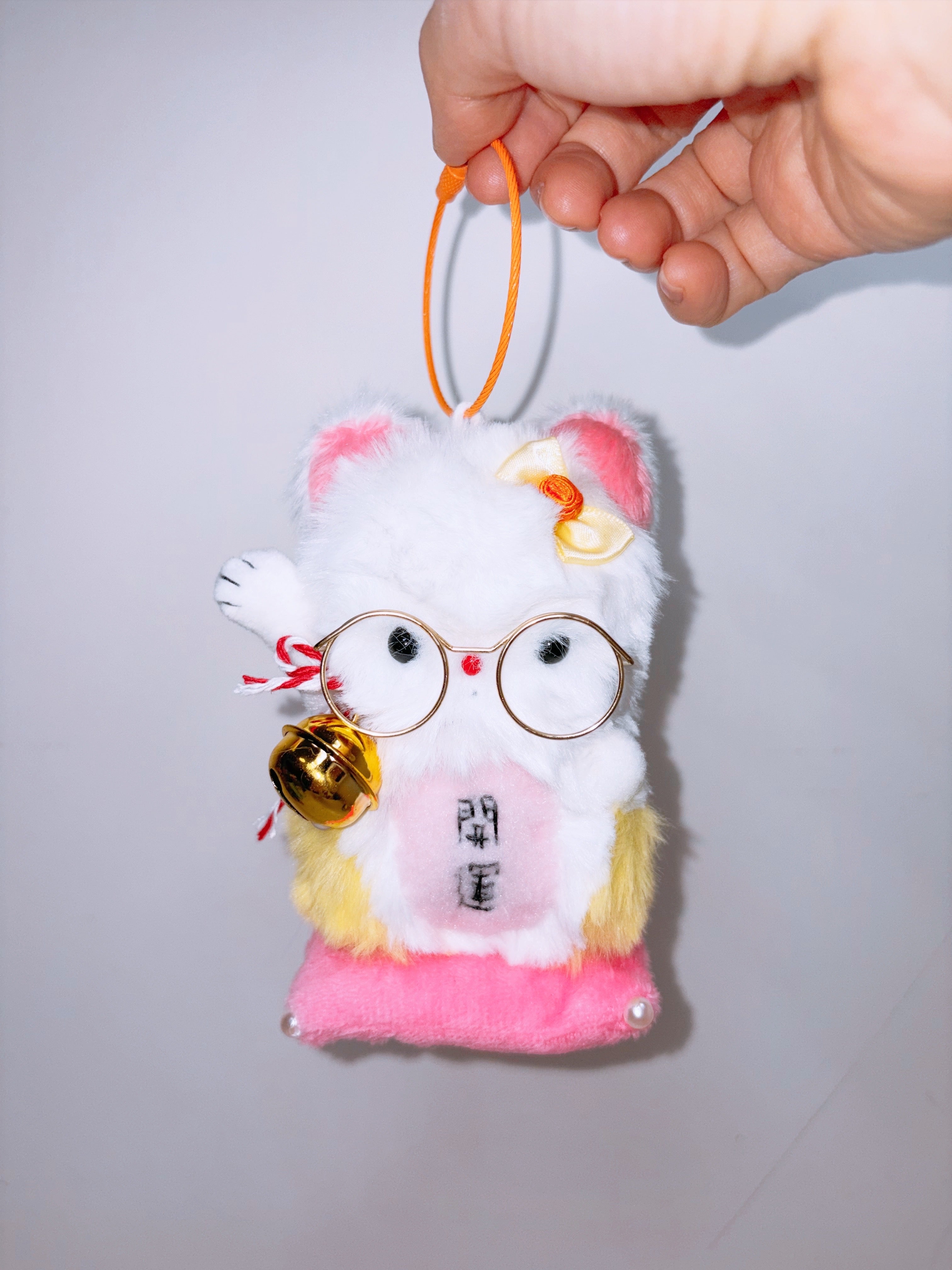 A Meng | Maneki-neko Plushie Keychain