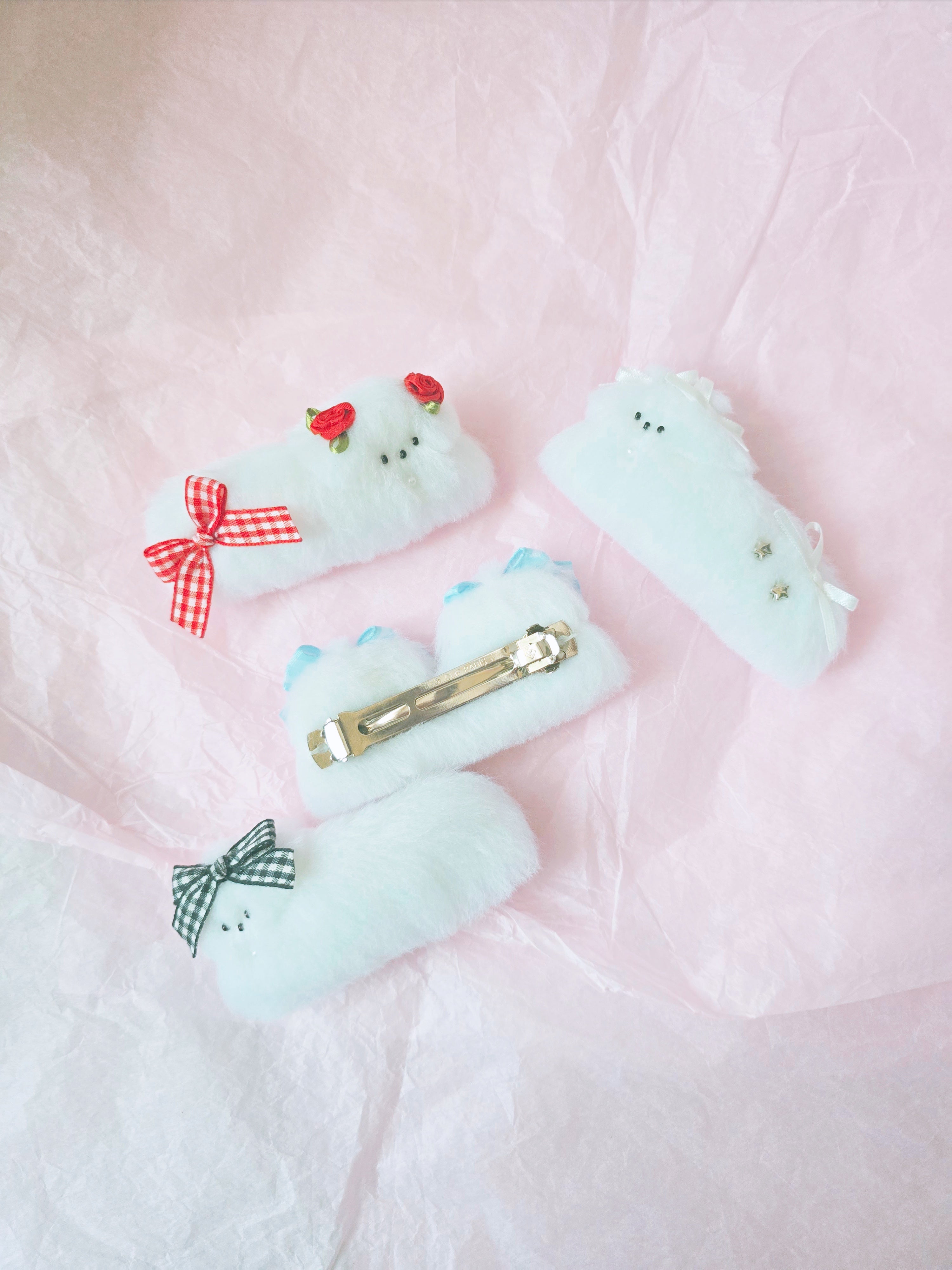 문어가든 | Fluffy puppy Hairpin (Blue Ribbon Twin)