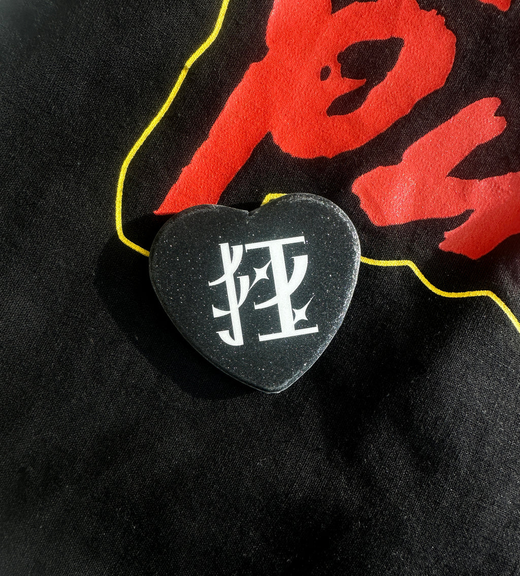 yoa.gif | Madness(狂) Pin