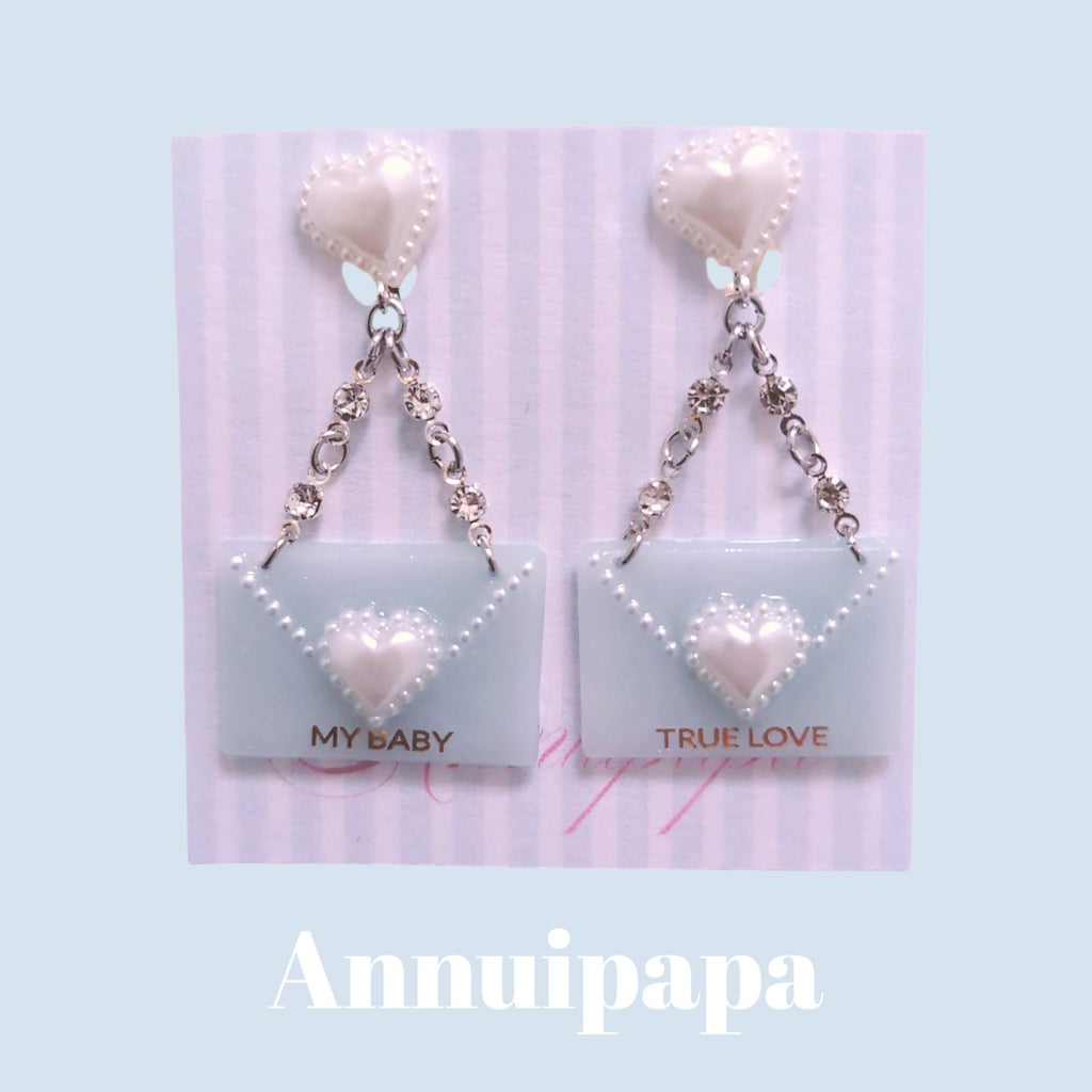 annuipapa | Blue Love Letter Earrings