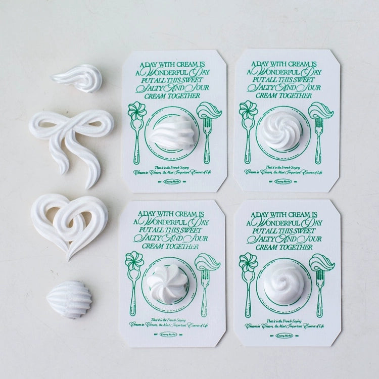 [Pre-Order] Creamy Market | Cream Badge