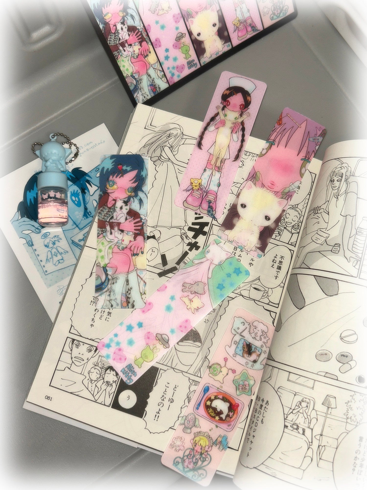 sunonebird | Lenticular Bookmark Card