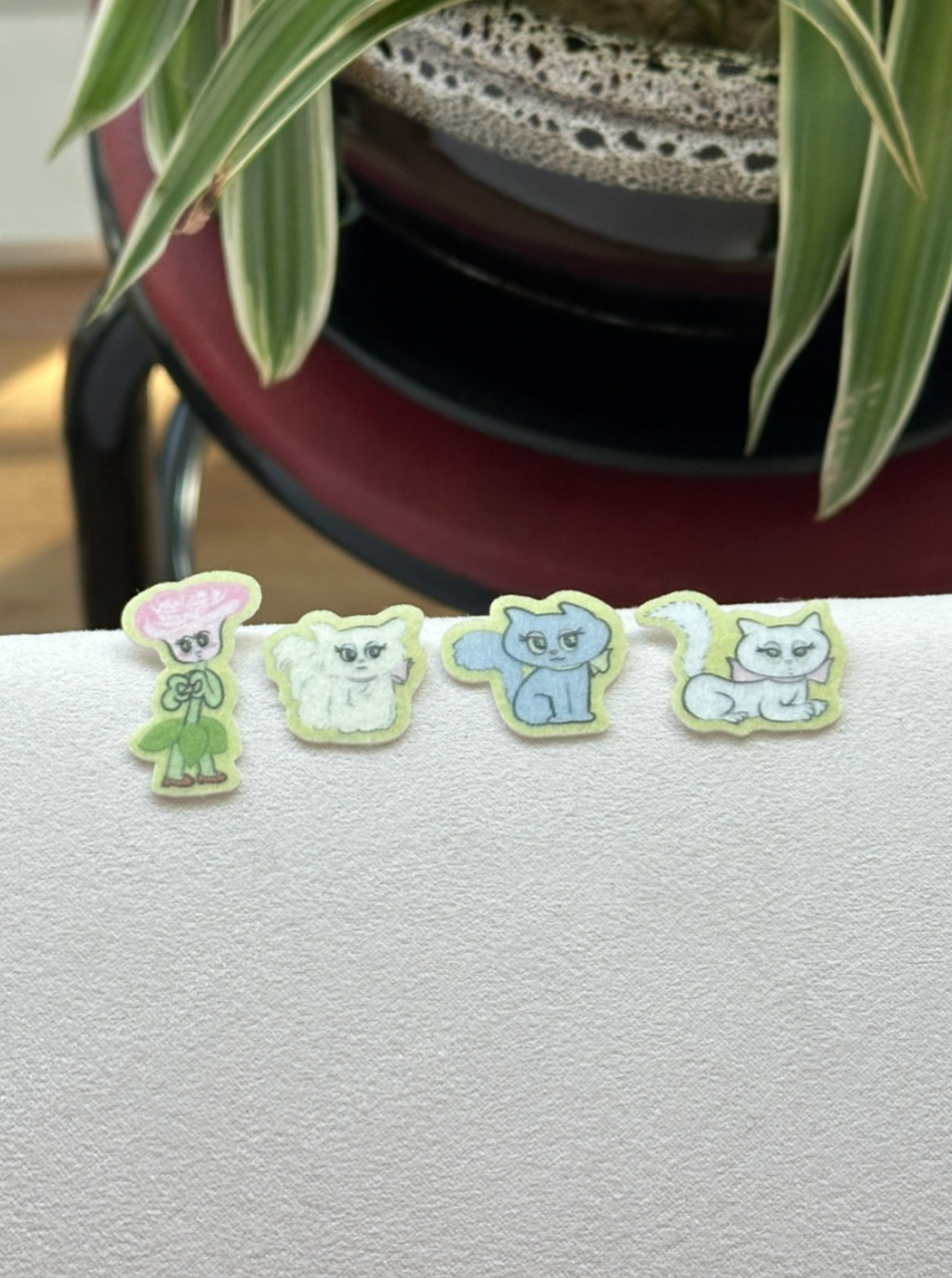 ThePuri Village | Fluffy Felt Sticker - Escape From The Harsh World