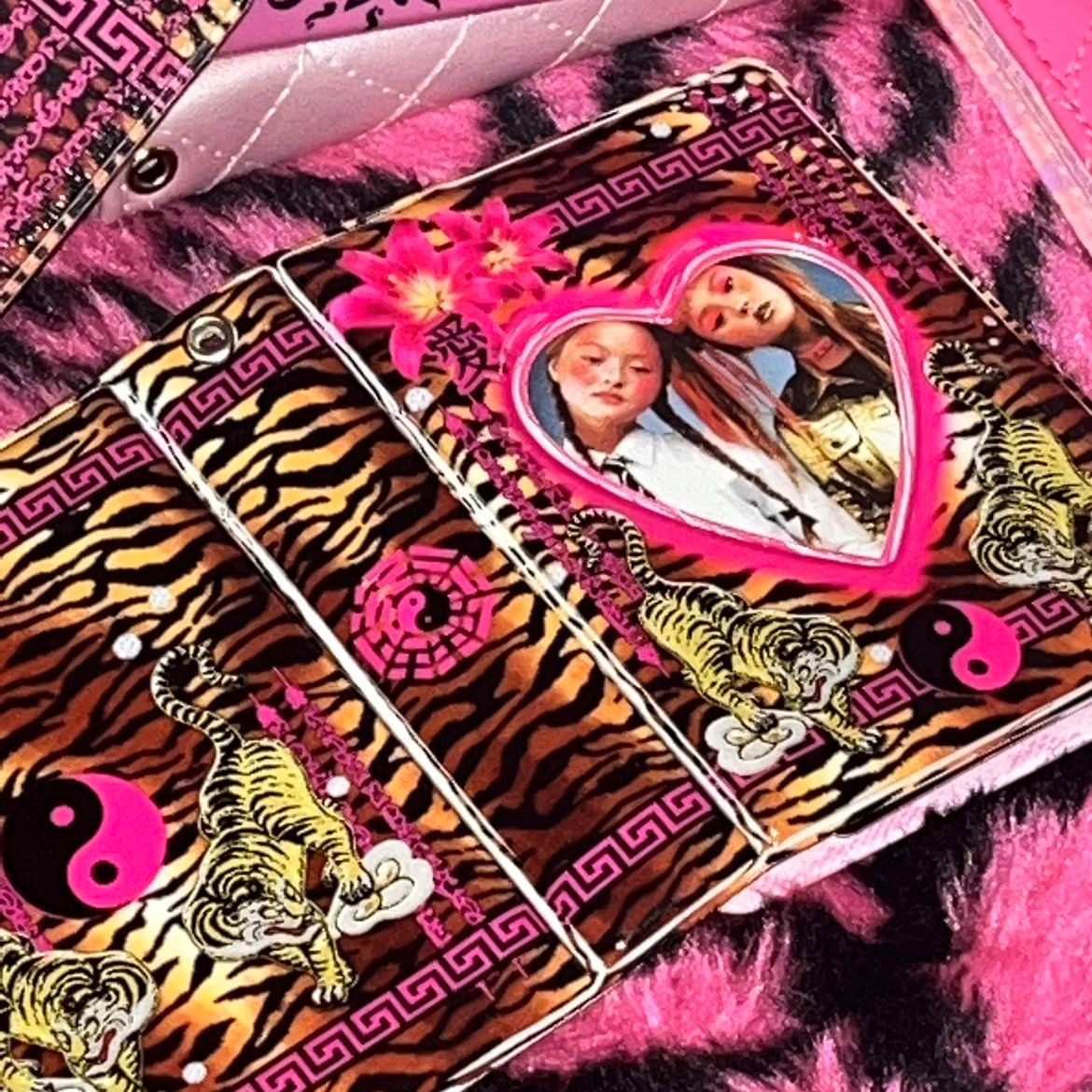 Y2K Gal Tiger Series