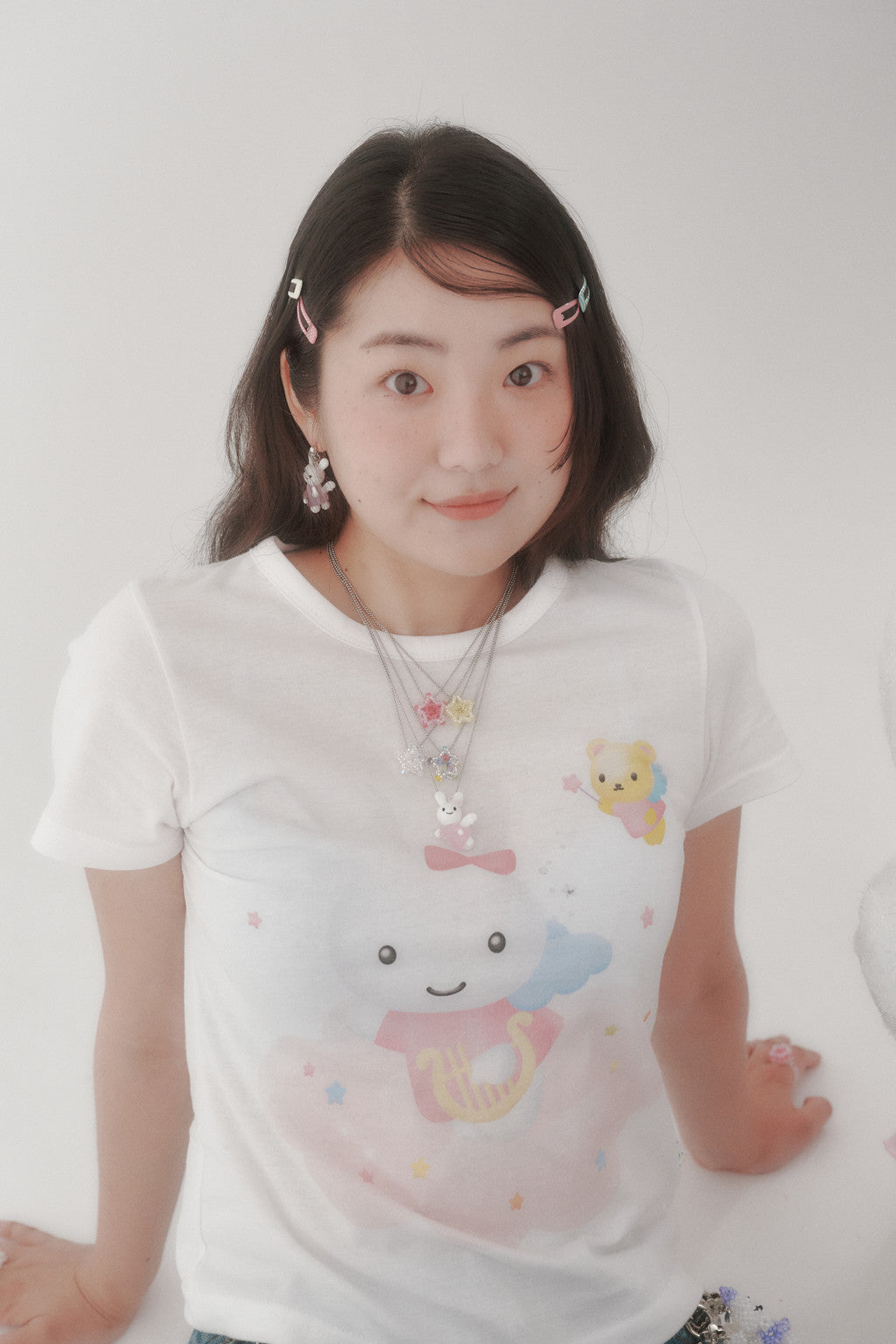 SWINGSET | [X YOUNGART] Glass KIDDY Hugs JINI Necklace