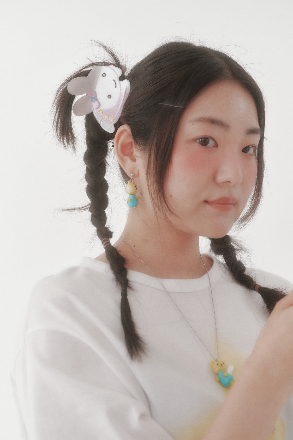 SWINGSET | [X YOUNGART] Glitter KIDDY Hair Claw (Pink)